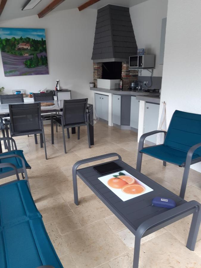 Chambre D'Hote Le Bois Joli Brains Bagian luar foto